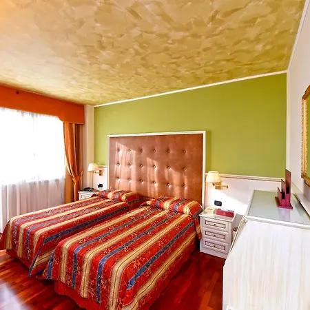 Hotel La Bussola-3